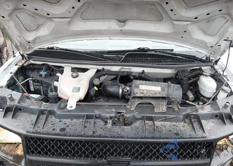 2008 Chevrolet Express Work Van z USA, uszkodzony, nr VIN 1GCFG15XX81186380